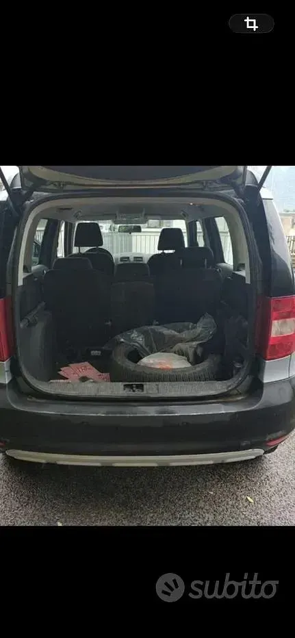 Usata Skoda Yeti Active 140 CV (102 kW) 2011 Bluazzurro SUV