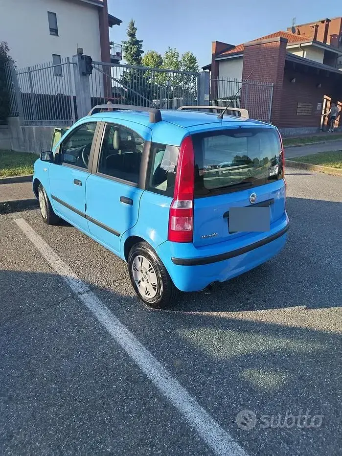 Usata Fiat Panda 60 CV (44 kW) 2004 Bluazzurro Utilitaria