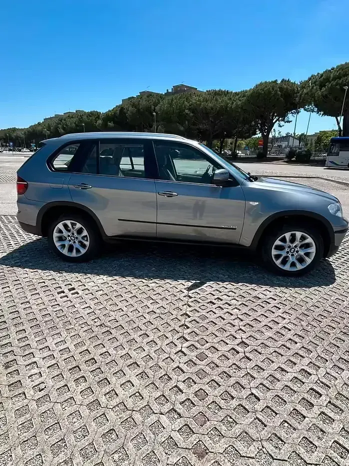 Usata BMW X5 Efficient Dynamics 245 CV (180 kW) 2010 Grigio SUV