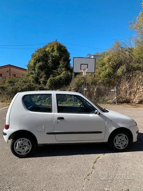 Usata Fiat 600 54 CV (39 kW) 1998 Berlina
