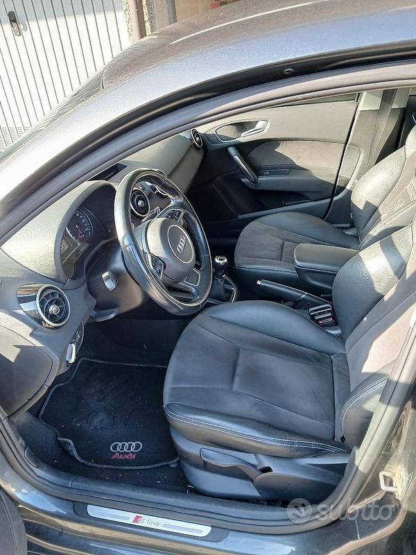 Usata Audi A1 Sportback S-Line 90 CV (66 kW) 2018 Utilitaria