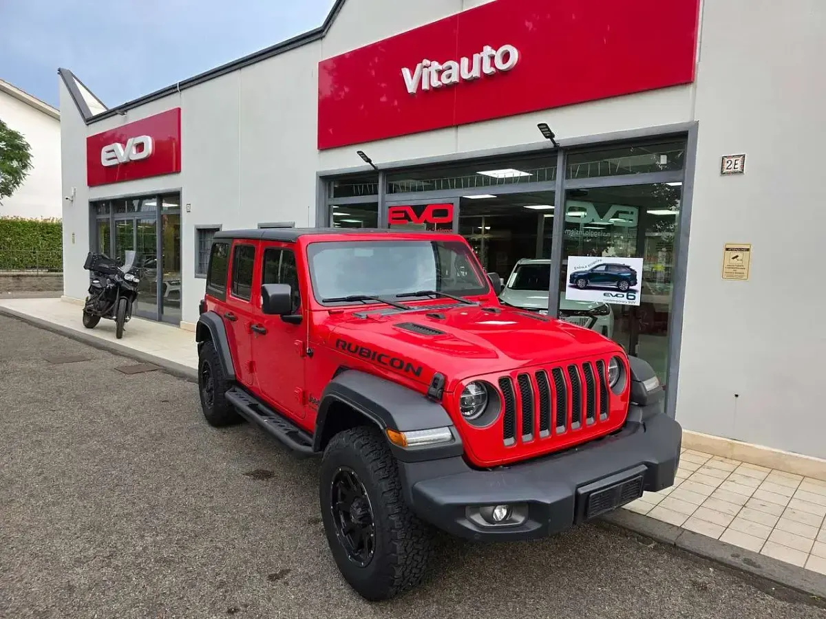 Usata Jeep Wrangler Rubicon 200 CV (147 kW) 2020 Rosso SUV