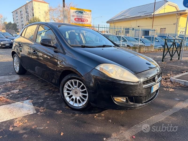 Nero Usata 2007 Fiat Bravo Dynamic Due volumi | 2490 € (Ottimo prezzo) - Immagine 1/4