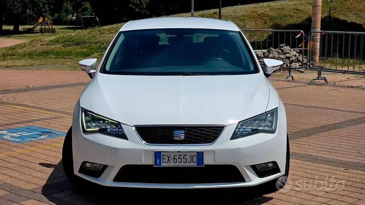 Usata Seat Leon 110 CV (80 kW) 2014 Bianco Berlina