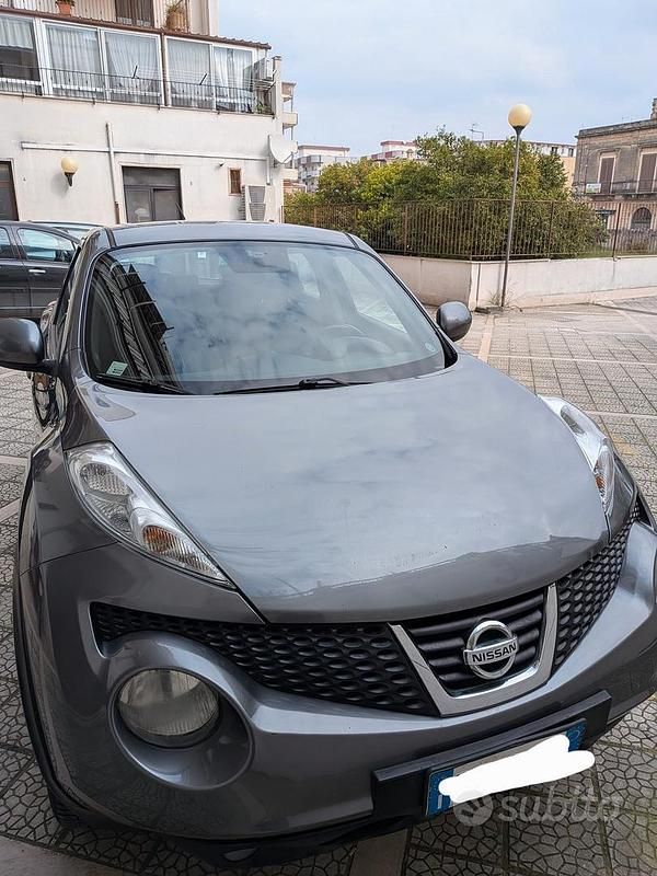 Usata Nissan Juke 110 CV (80 kW) 2011 Grigio SUV