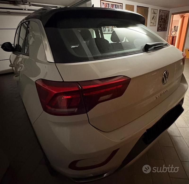 Usata VW T-Roc Style 110 CV (80 kW) 2022 Bianco SUV