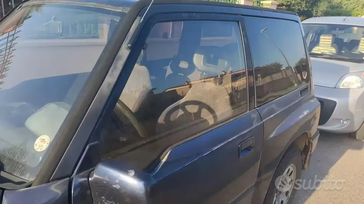Usata Suzuki Vitara 75 CV (55 kW) 1992 Bluazzurro SUV