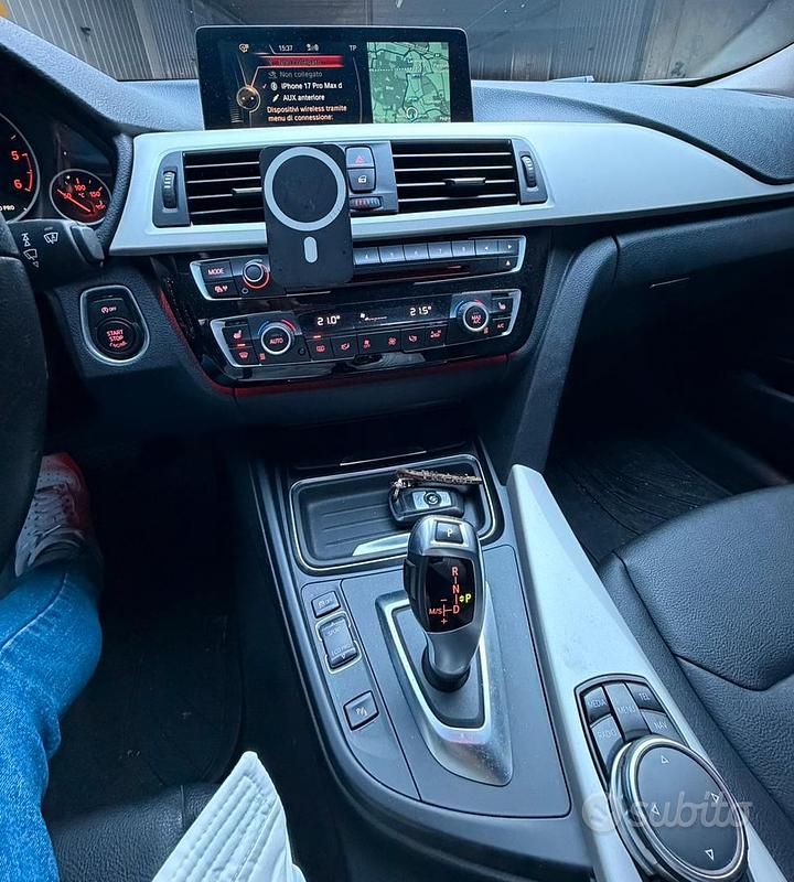 Usata BMW 318 Comfort Edition 150 CV (110 kW) 2016 Nero Station wagon