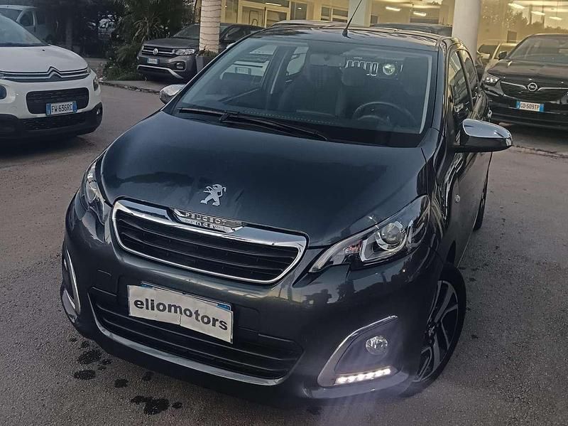 Begagnad Peugeot 108 Allure 72 HK (52 kW) 2020 Grå Halvkombi