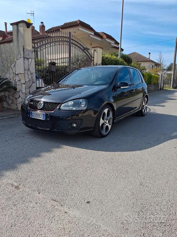 Usado VW Golf V GTI 200 CV (147 kW) 2007 Negro Utilitario