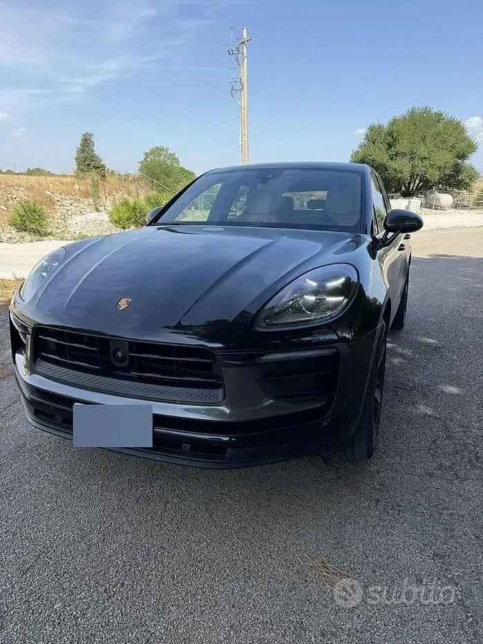 Usata Porsche Macan T 265 CV (194 kW) 2022 Nero SUV