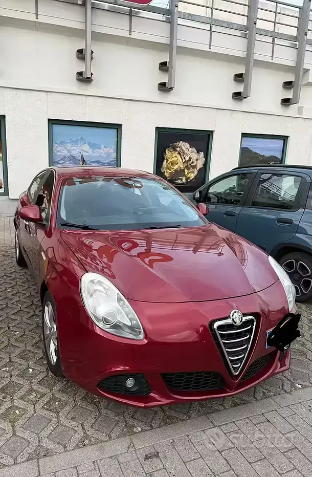 Usata Alfa Romeo Giulietta Progression 170 CV (125 kW) 2011 Utilitaria