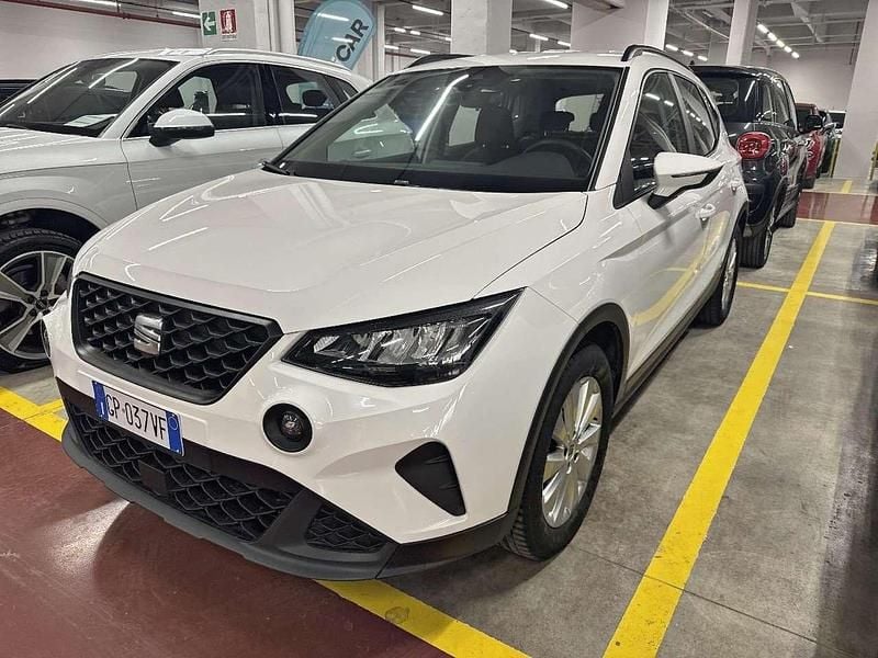 Usata Seat Arona Style 110 CV (80 kW) 2023 Bianco SUV