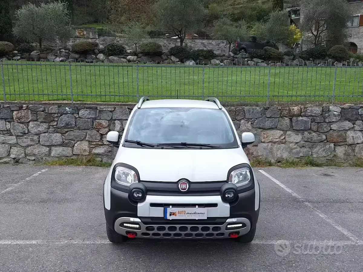 Usata Fiat Panda Cross Cross 85 CV (62 kW) 2021 Bianco Utilitaria