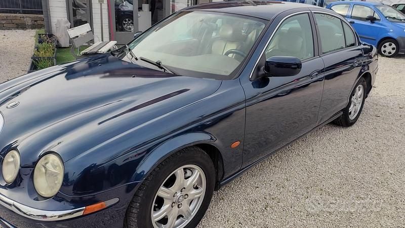 Usata Jaguar S-Type S 237 CV (174 kW) 2001 Blu Berlina