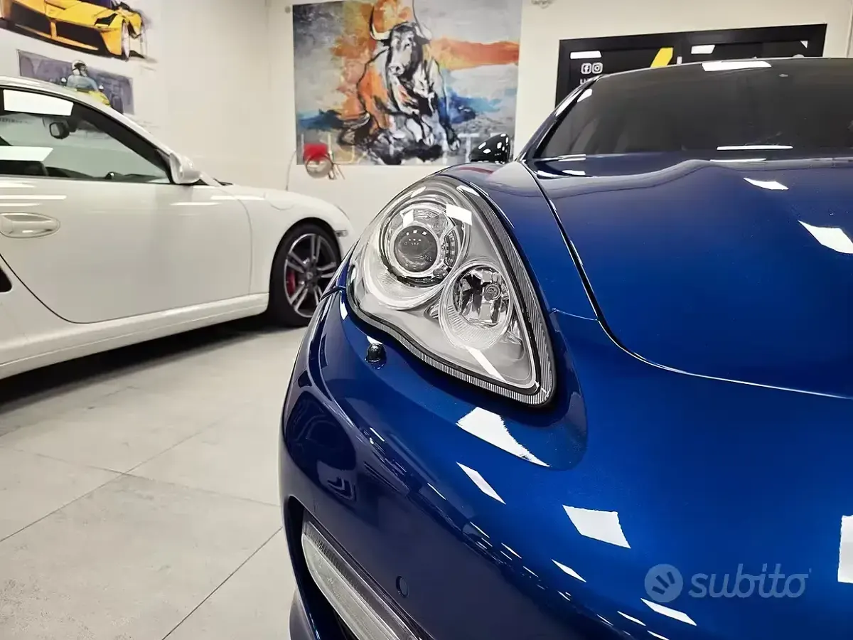 Usata Porsche Panamera 500 CV (367 kW) 2009 Bluazzurro Utilitaria