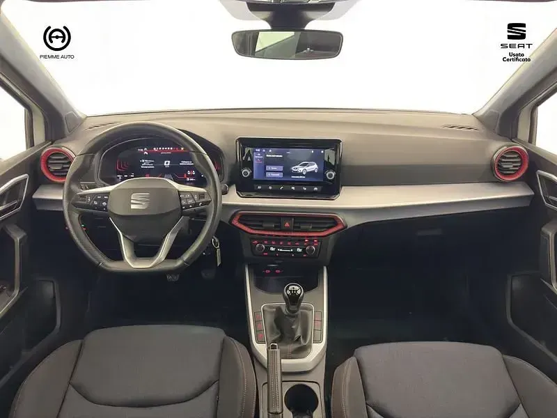 Usata Seat Arona FR 95 CV (69 kW) 2023 Bianca tetto nero SUV