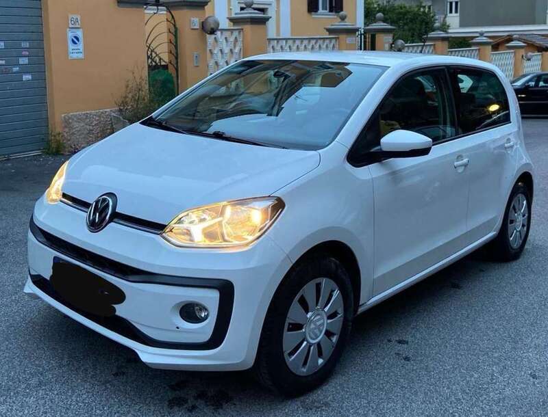 Usato 2018 VW up! 1.0 Benzin 75 CV (12.000 €)