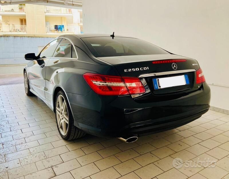 Usata Mercedes E250 2010 Nero Coupé