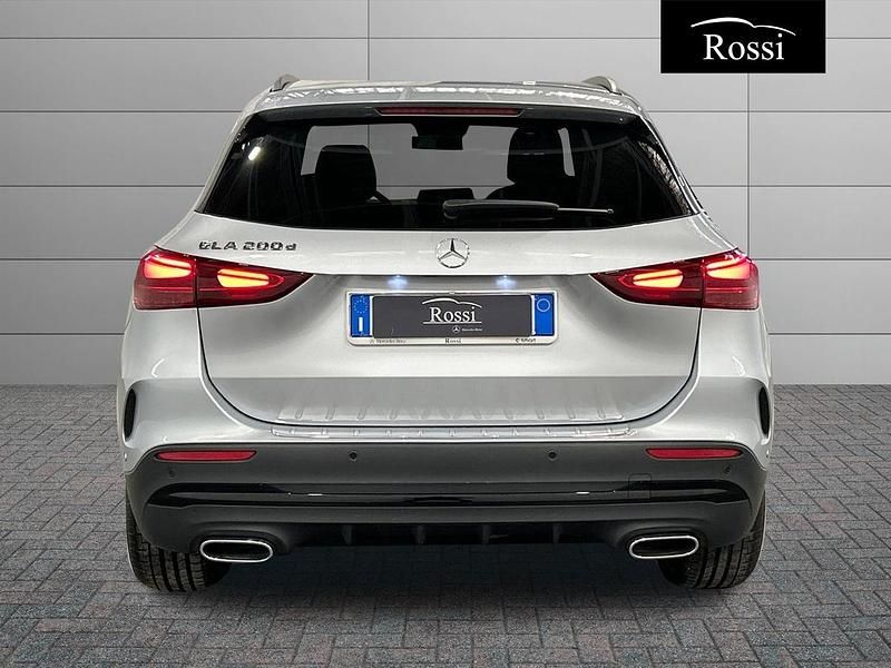 Usata Mercedes GLA200 Advanced Plus 150 CV (110 kW) 2024 Nero SUV