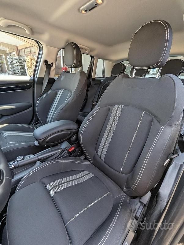 Usata Mini Cooper S 178 CV (130 kW) 2023 Nero Utilitaria