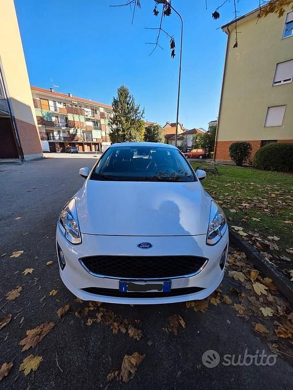 Bianco Usata 2019 Ford Fiesta Titanium Tre volumi | 8300 € (Super prezzo) - Immagine 1/4