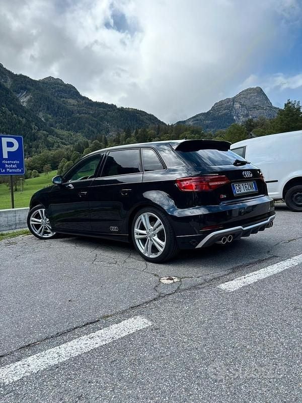 Usata Audi A3 Attraction 150 CV (110 kW) 2020 Nero Berlina