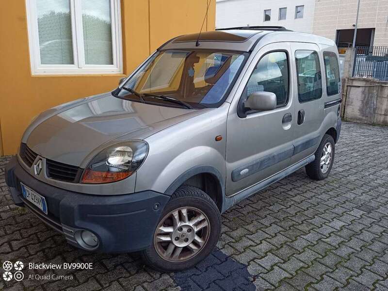 Usato 2004 Renault Kangoo 1.9 Diesel 84 CV (4.700 €)