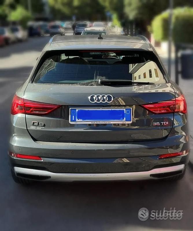 Usata Audi Q3 Advanced Plus 150 CV (110 kW) 2019 Grigio SUV
