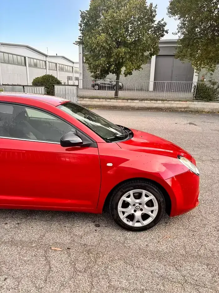 Usata Alfa Romeo MiTo 85 CV (62 kW) 2013 Rosso Utilitaria