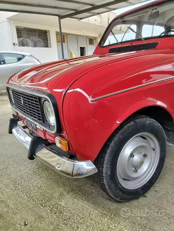 Usata Renault R4 34 CV (25 kW) 1970
