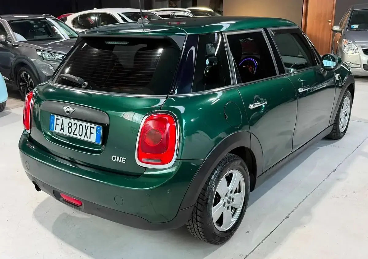 Usata Mini ONE 102 CV (75 kW) 2015 Other Utilitaria