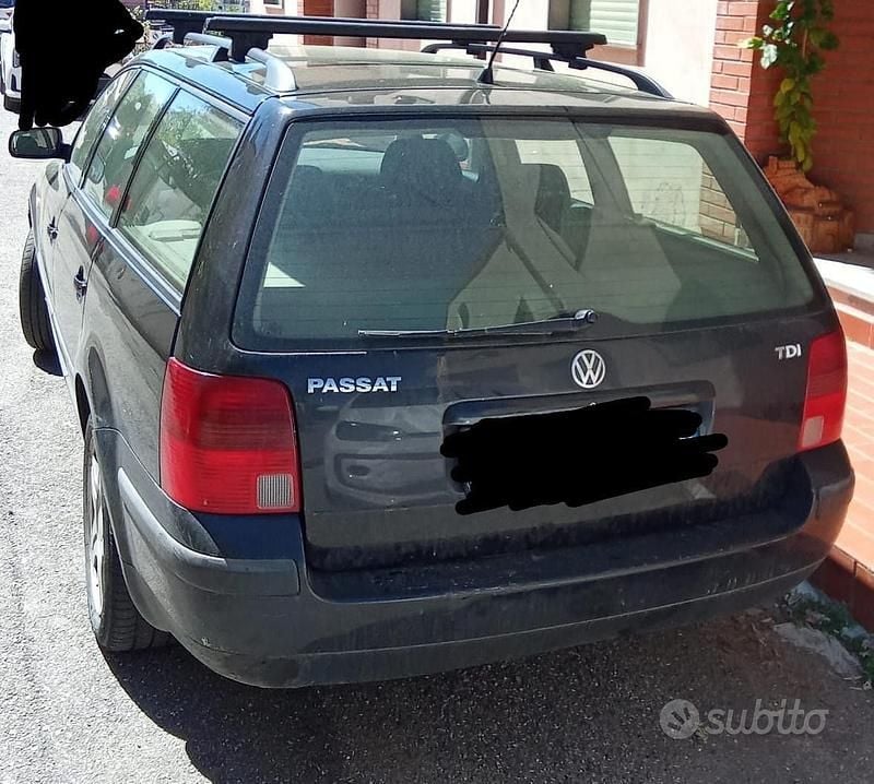 Usata VW Passat 90 CV (66 kW) 1999 Nero Station wagon
