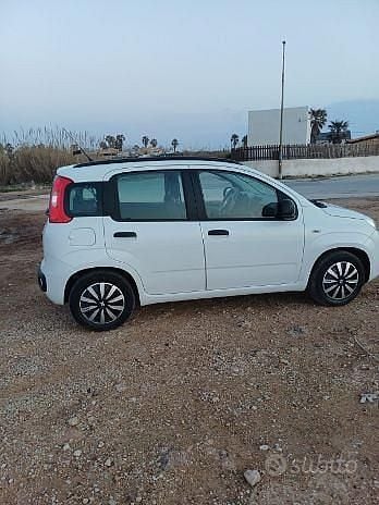 Usata Fiat Panda 69 CV (50 kW) 2015 Bianco Utilitaria