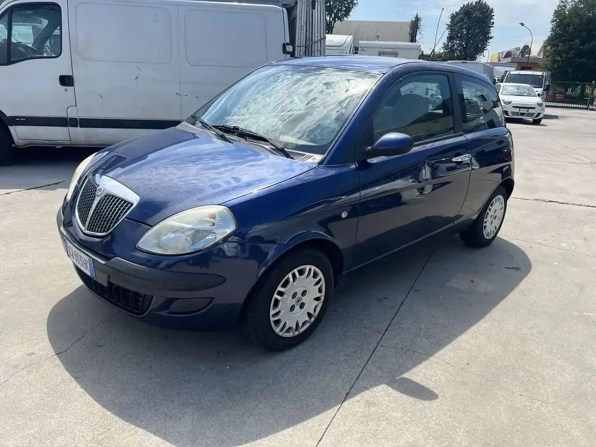Usata Lancia Ypsilon 60 CV (44 kW) 2005 Other Utilitaria
