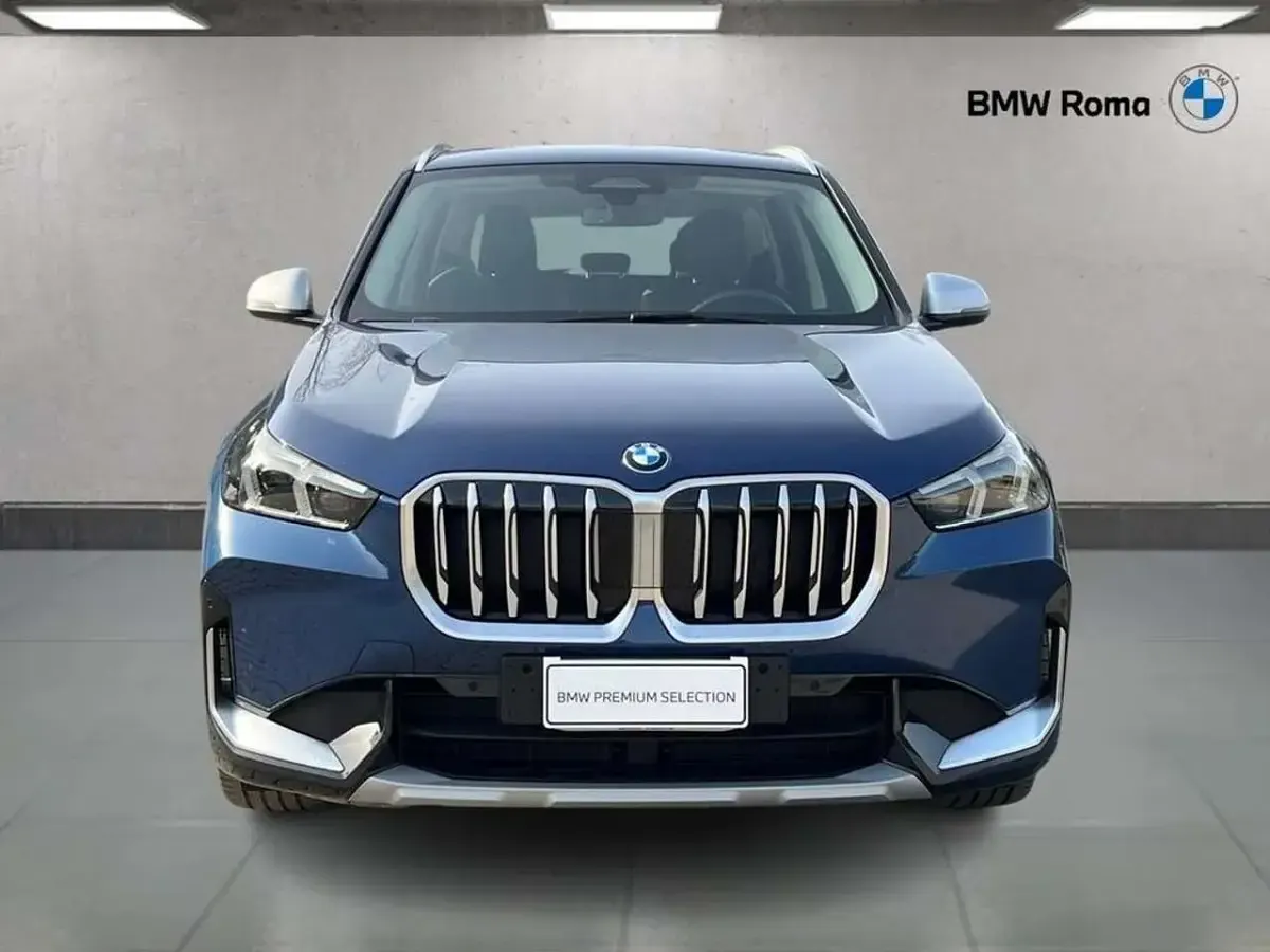 Usata BMW X1 xLine 163 CV (119 kW) 2023 Phytonic blue metallic SUV