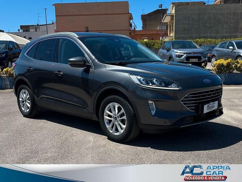 Usata Ford Kuga Titanium 120 CV (88 kW) 2020 Grigio SUV