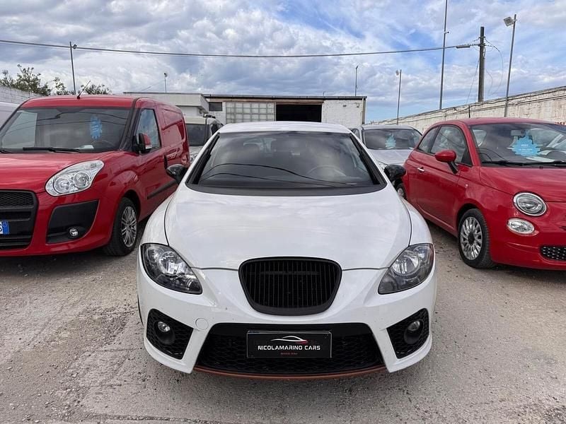 Usata Seat Leon CUPRA 245 CV (180 kW) 2007 Bianco Utilitaria
