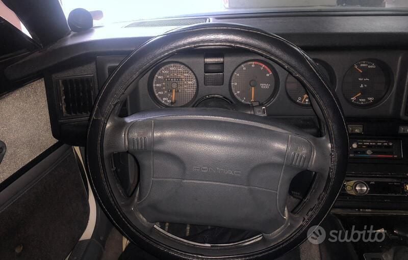 Usata Pontiac Firebird 1991 Bianco Coupé