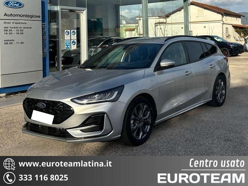 Moondust silver Nuova 2025 Ford Focus ST-Line Station wagon | 24.900 € (Buon prezzo) - Immagine 1/4