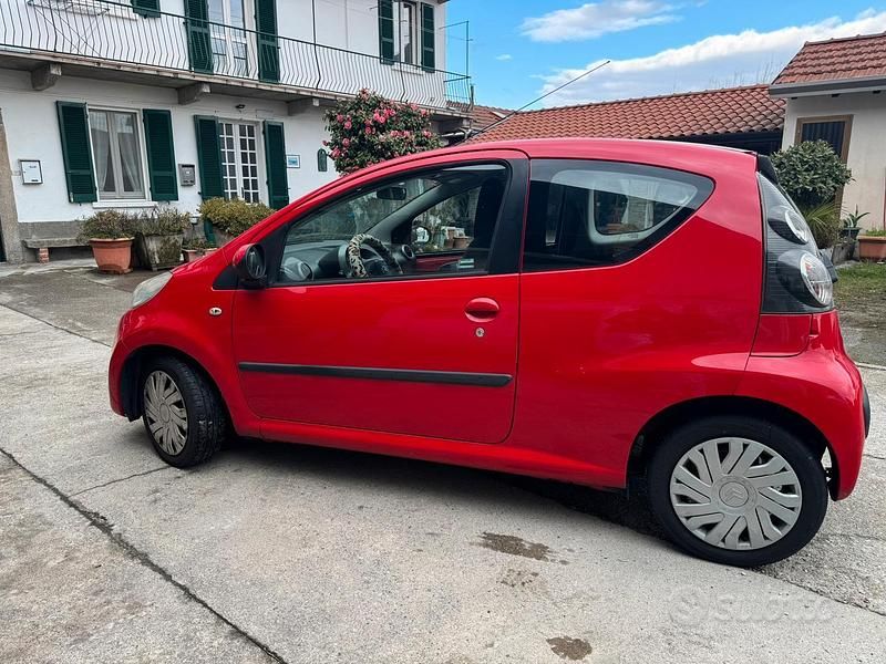 Usata Citroën C1 68 CV (50 kW) 2008 Rosso Utilitaria