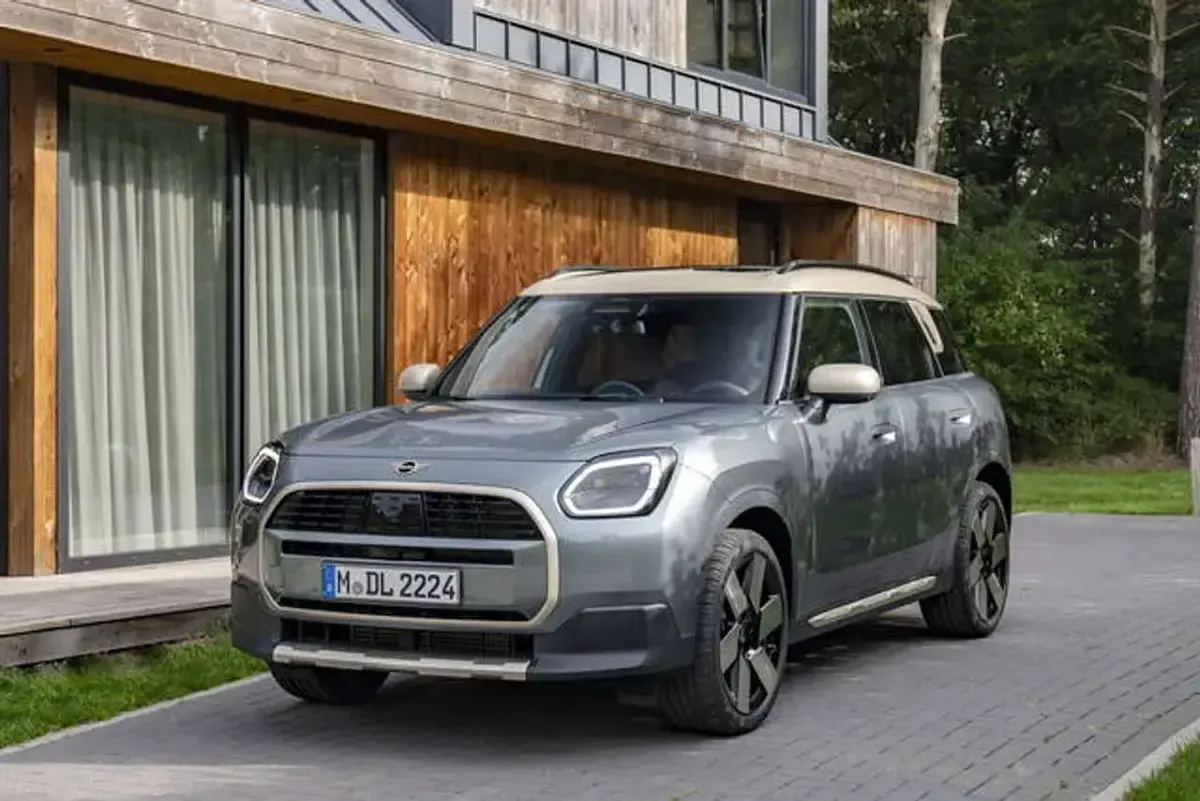 Nuova Mini Cooper Countryman Classic 170 CV (125 kW) 2025 Argento SUV
