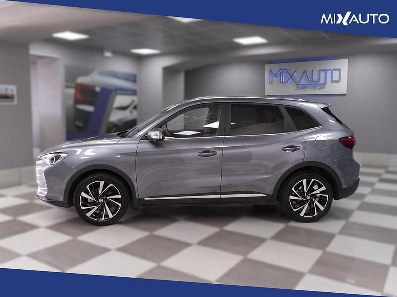 Usata MG ZS Luxury 197 CV (144 kW) 2025 Giallo SUV