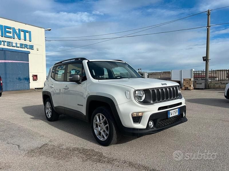 Usata Jeep Renegade Limited 140 CV (102 kW) 2019 Bianco SUV