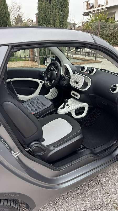Begagnad Smart ForTwo Cabrio Passion 90 HK (66 kW) 2017 Cab