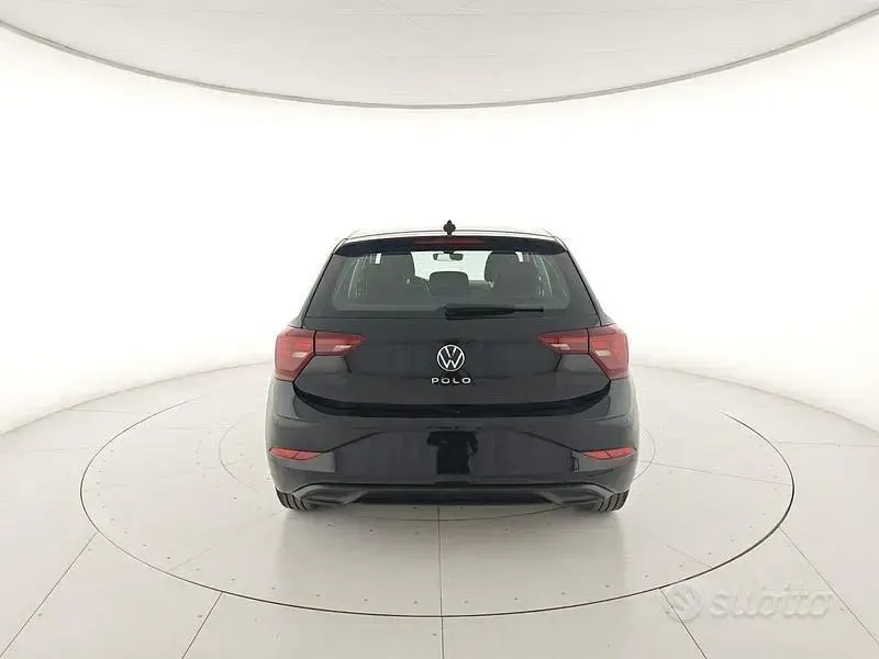 Usata VW Polo Life 95 CV (69 kW) 2025 Nero Utilitaria