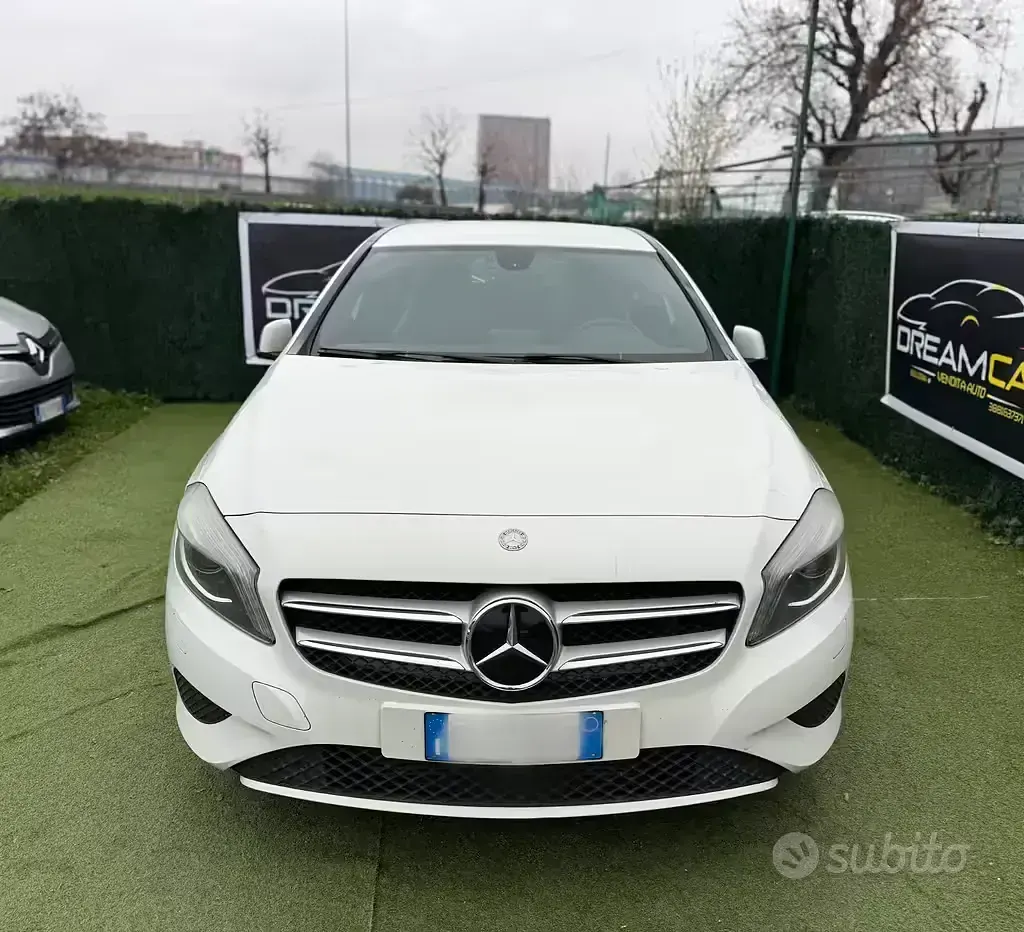 Usata Mercedes A180 Sportline 109 CV (80 kW) 2013 Bianco Berlina