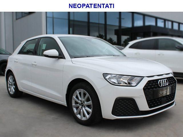 Usata Audi A1 Business 110 CV (80 kW) 2022 Bianco Utilitaria