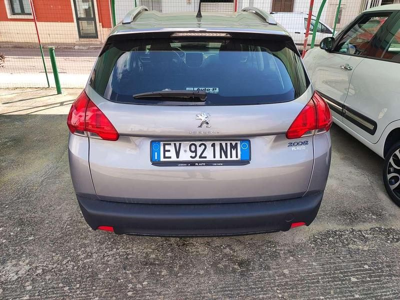 Usata Peugeot 2008 Access 68 CV (50 kW) 2014 Argento SUV