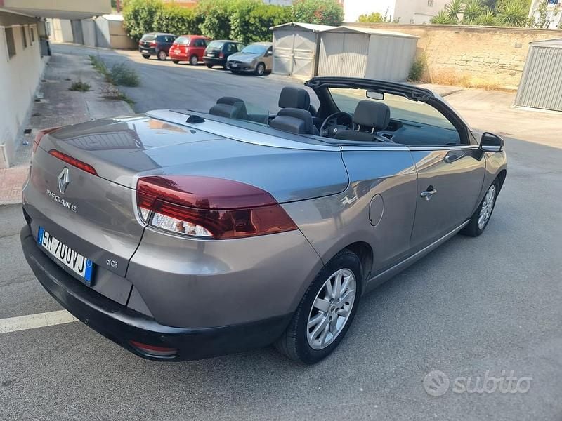 Usata Renault Mégane Cabriolet 110 CV (80 kW) 2012 Grigio Cabrio
